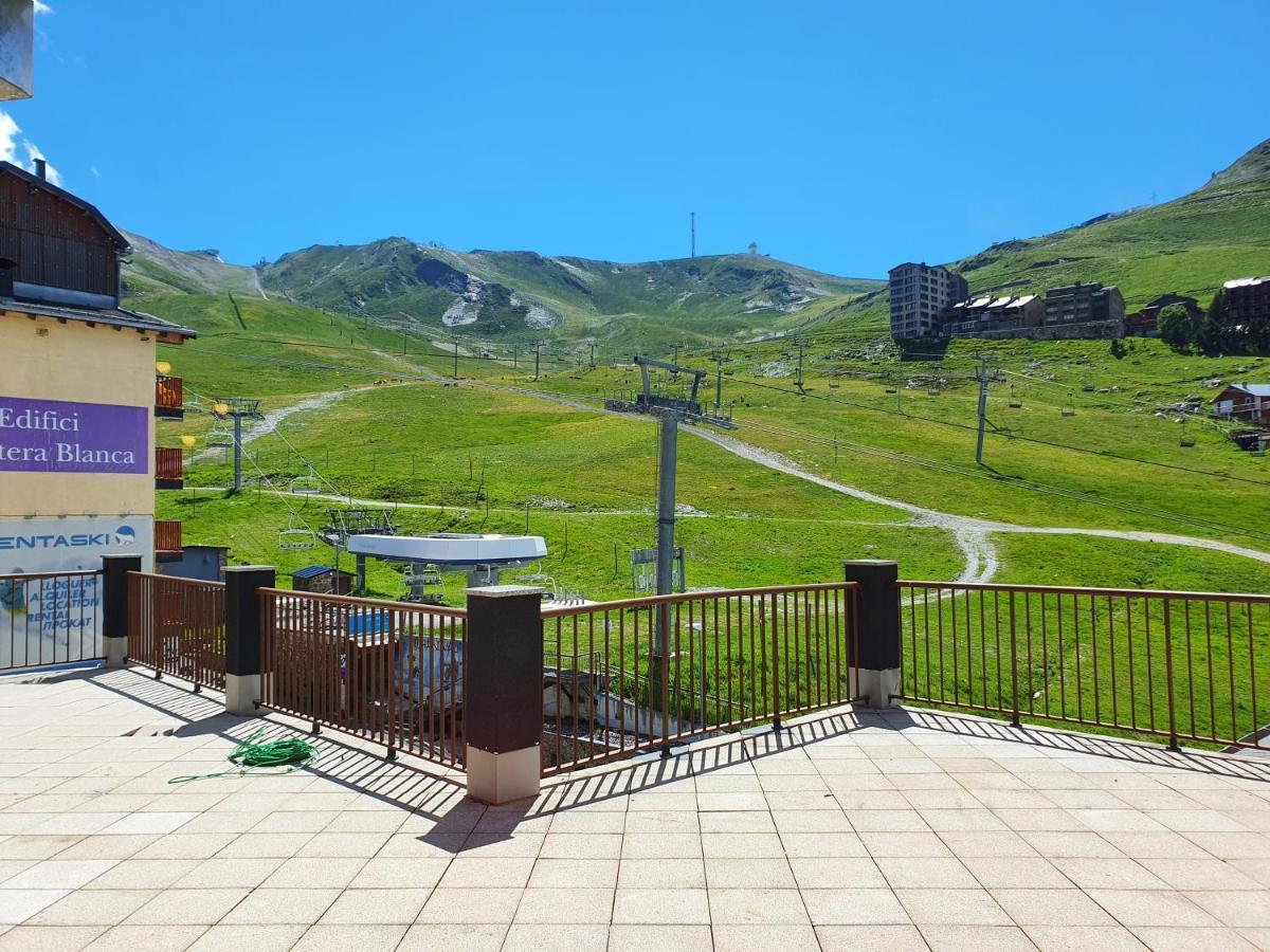 Apartamentos Grifovacances Tres Estrelles Club Pas De La Casa Ngoại thất bức ảnh